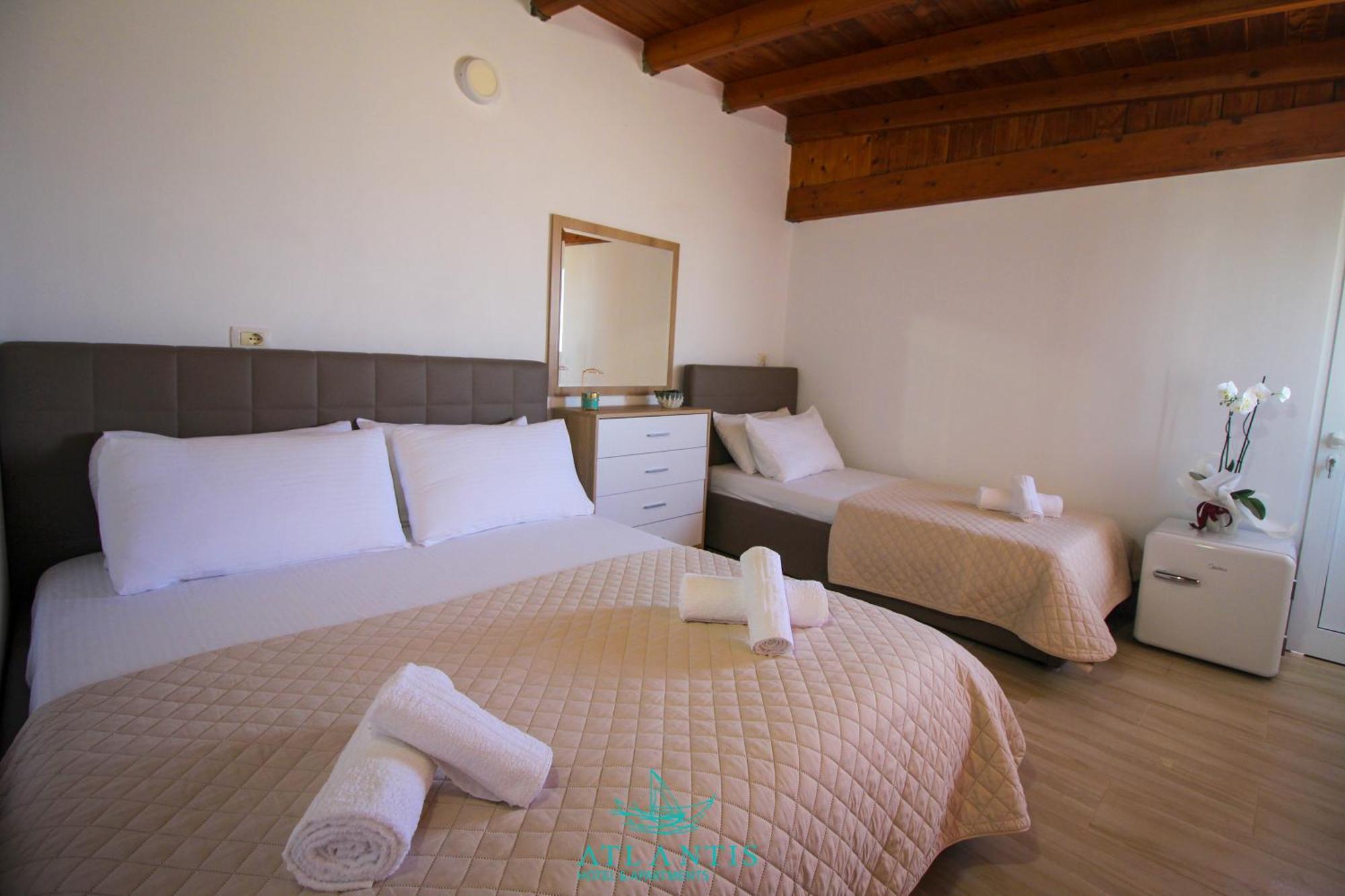 Atlantis Hotel & Apartments Ksamil Extérieur photo