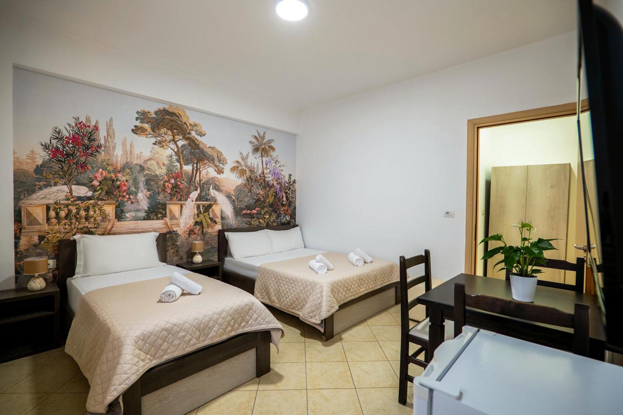 Atlantis Hotel & Apartments Ksamil Extérieur photo